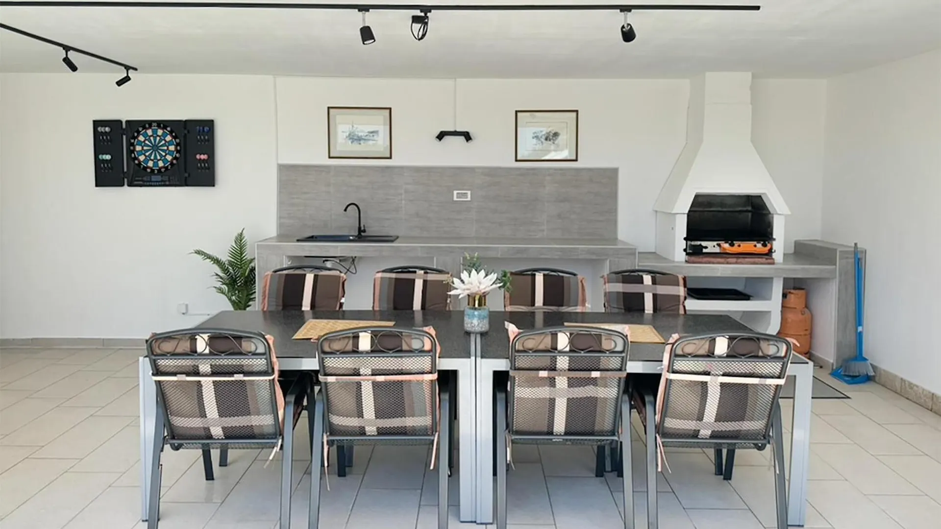 3 Bedroom Amazing Home In Vodnjan Feriehus